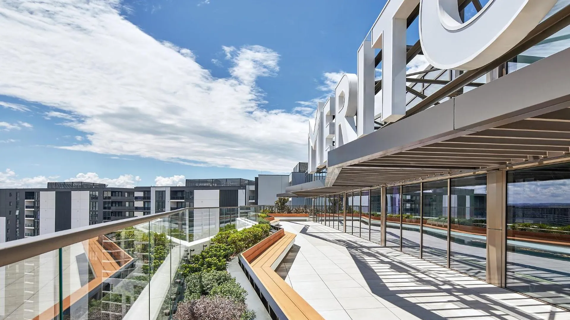 Meriton Suites Canberra