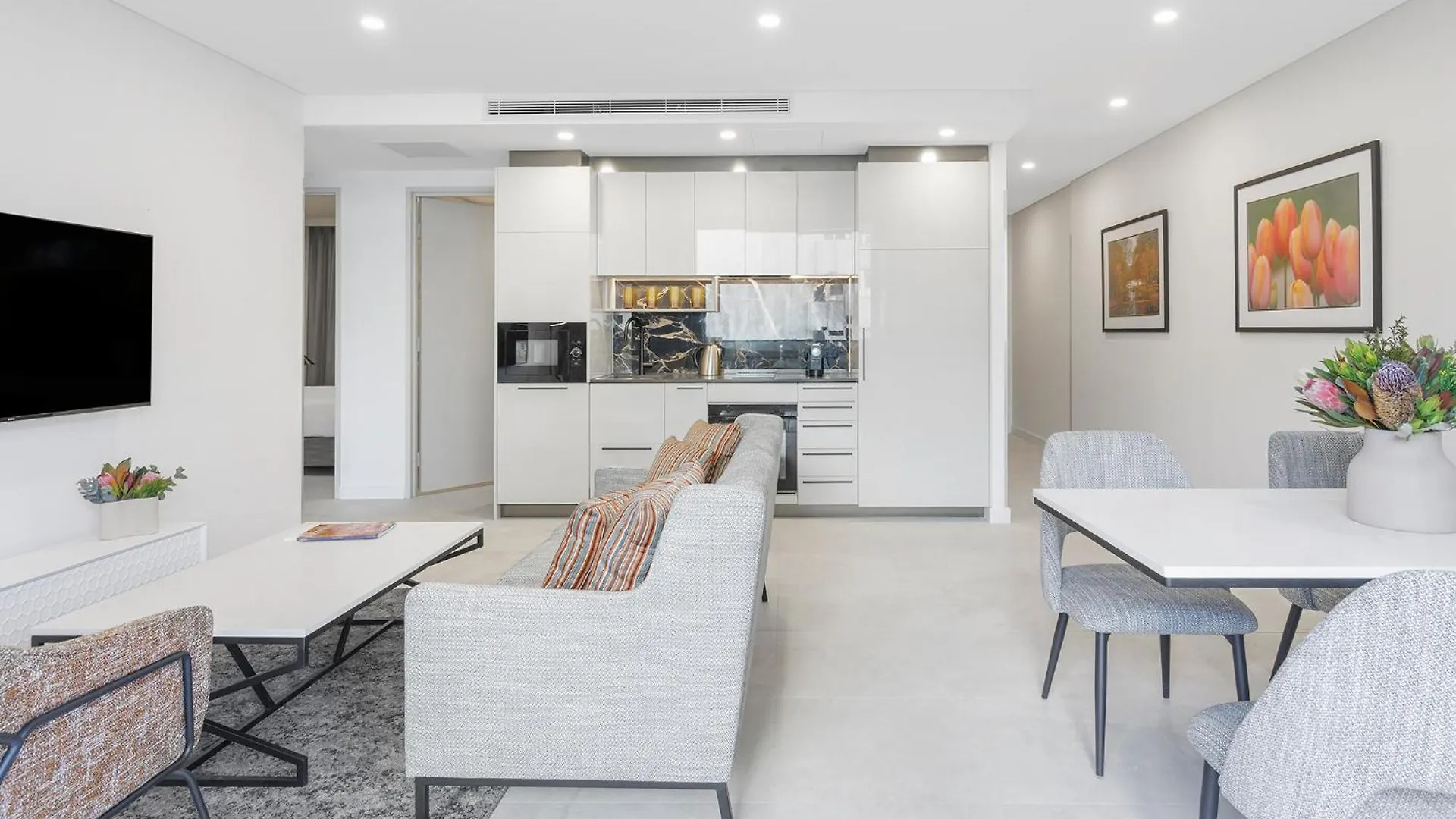 Meriton Suites Canberra